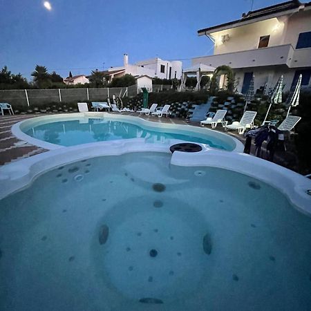 B&B Villa Alma San Costanzo Esterno foto